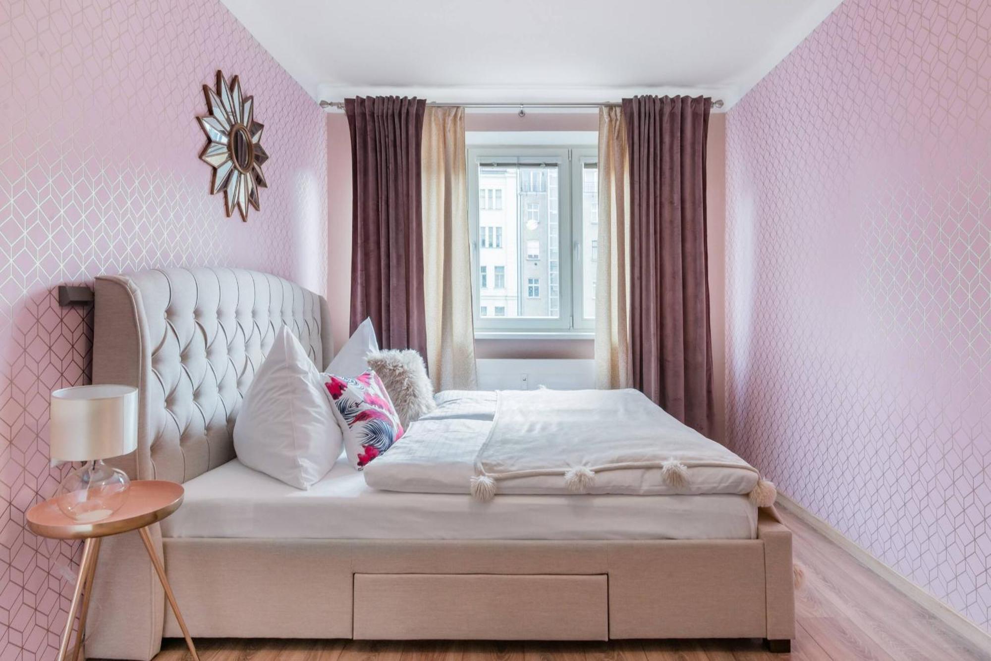 Pastel Art Deco 3Bdr Ruterra Apt Praha Exteriér fotografie