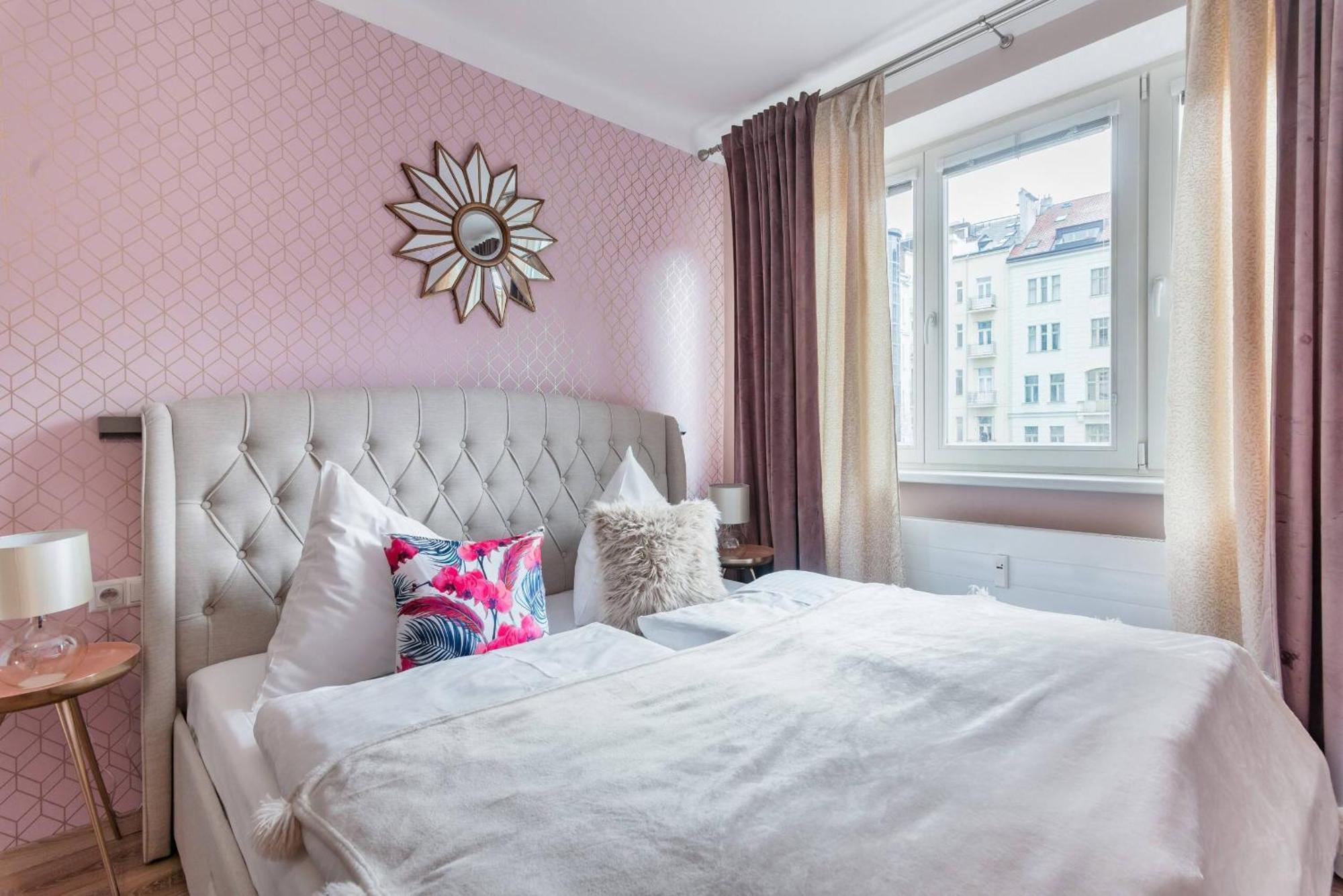 Pastel Art Deco 3Bdr Ruterra Apt Praha Exteriér fotografie